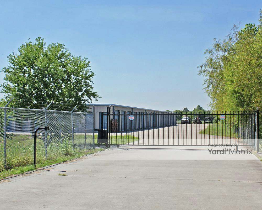 BLT Storage 16710 McLean Road, Pearland RentCafe